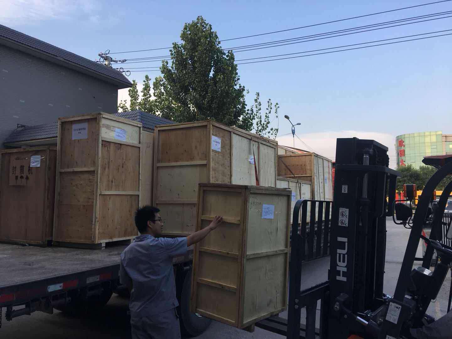 辣椒醬灌裝機(jī)的搬運(yùn)與運(yùn)輸需要注意的問題？